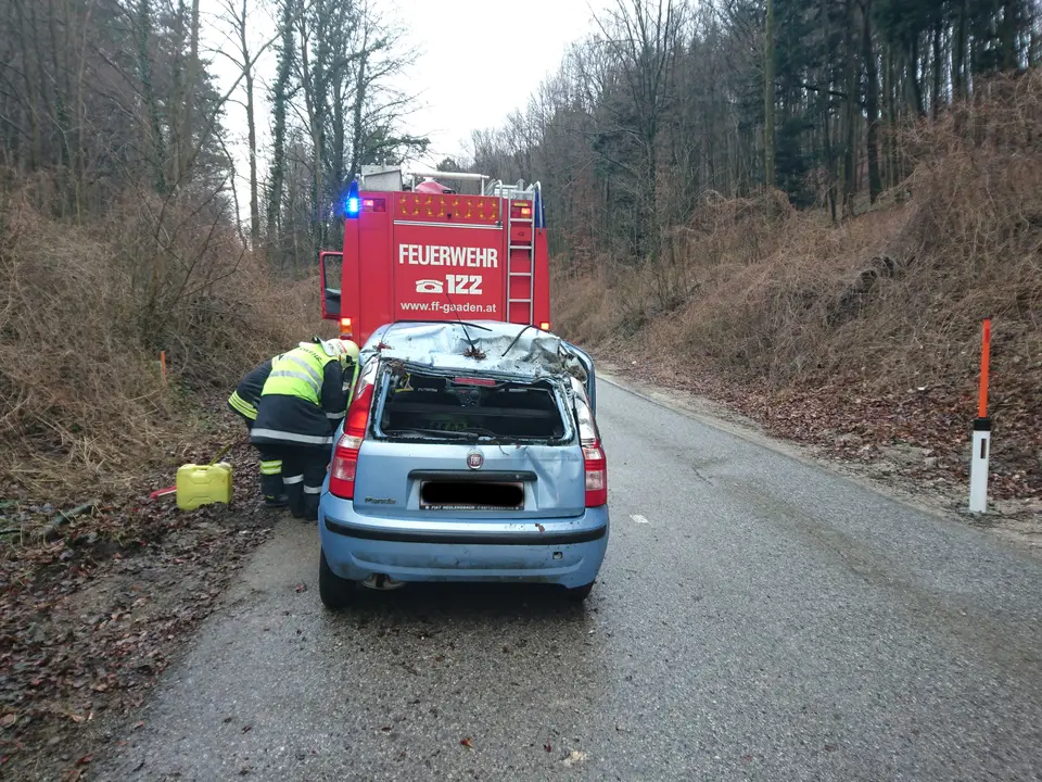 PKW am Dach – Foto 5 von 10