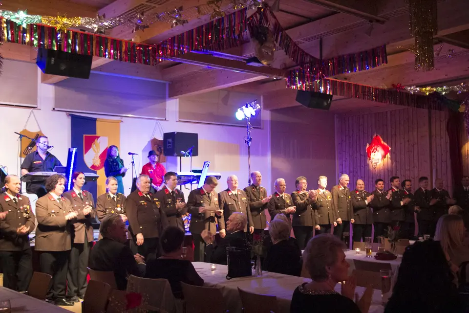 Feuerwehrball 2017 – Foto 2 von 11