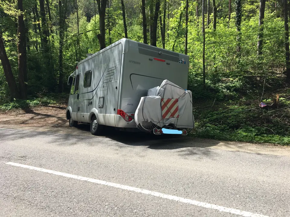 Wohnmobil im Graben – Foto 2 von 5