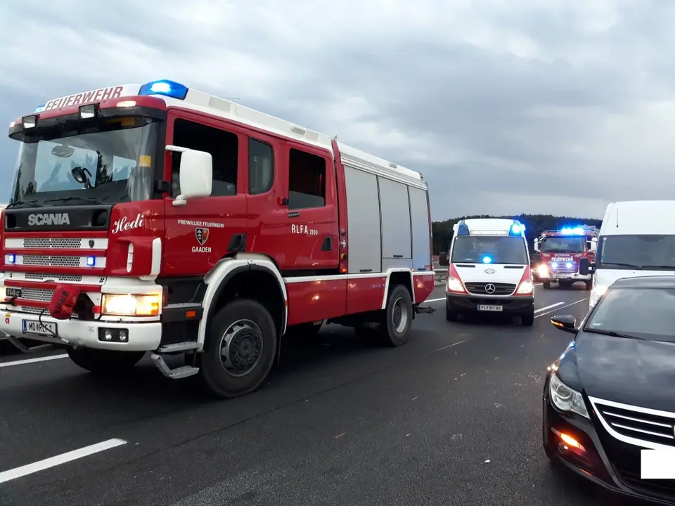 Unfall mit vier PKW auf A21 – Foto 8 von 9