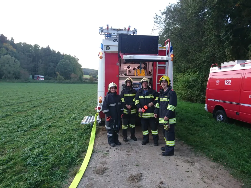 Übung bei Pipeline-Schieberstation – Foto 1 von 8