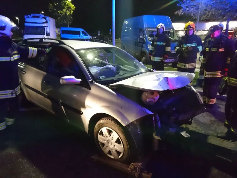 Verkehrsunfall auf der A21 – Foto 5 von 5