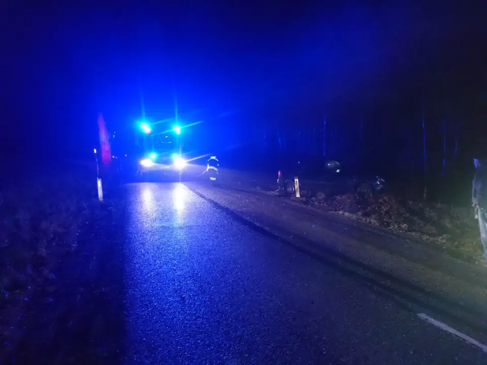 PKW-Bergung nach Verkehrsunfall – Foto 1 von 5