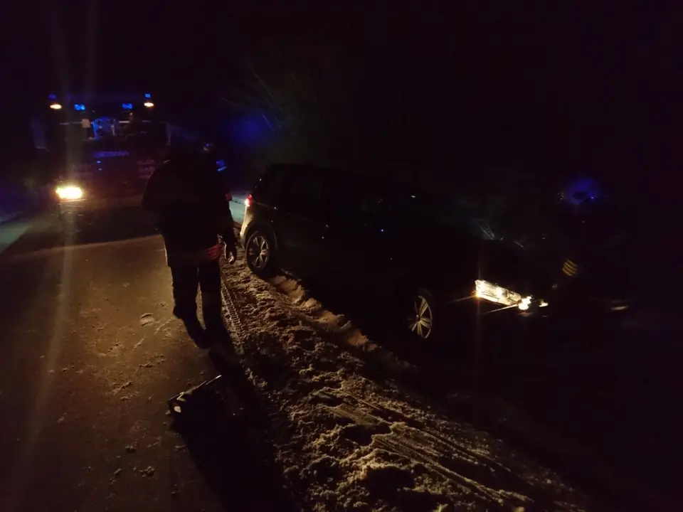 Eisige PKW-Bergung – Foto 3 von 5