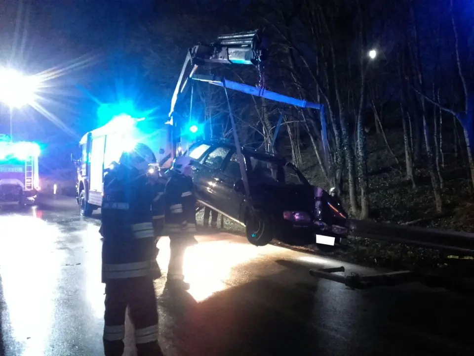 Verkehrsunfall mit Fahrerflucht – Foto 10 von 10