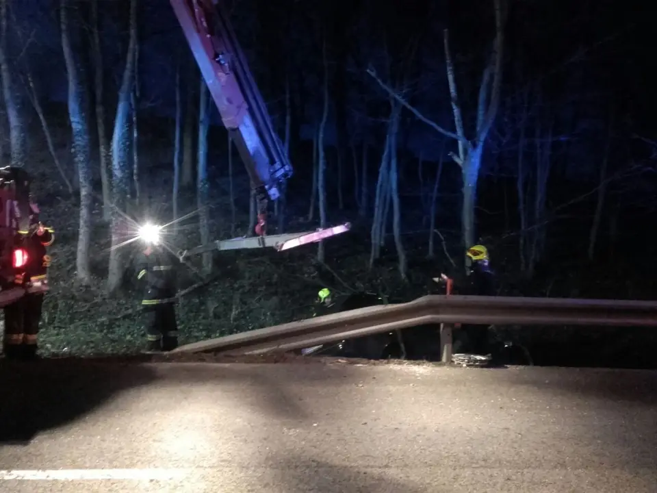 Verkehrsunfall mit Fahrerflucht – Foto 7 von 10