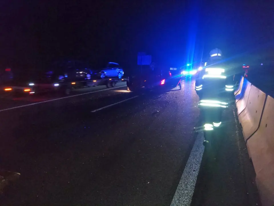 PKW-Überschlag auf A21 – Foto 1 von 7