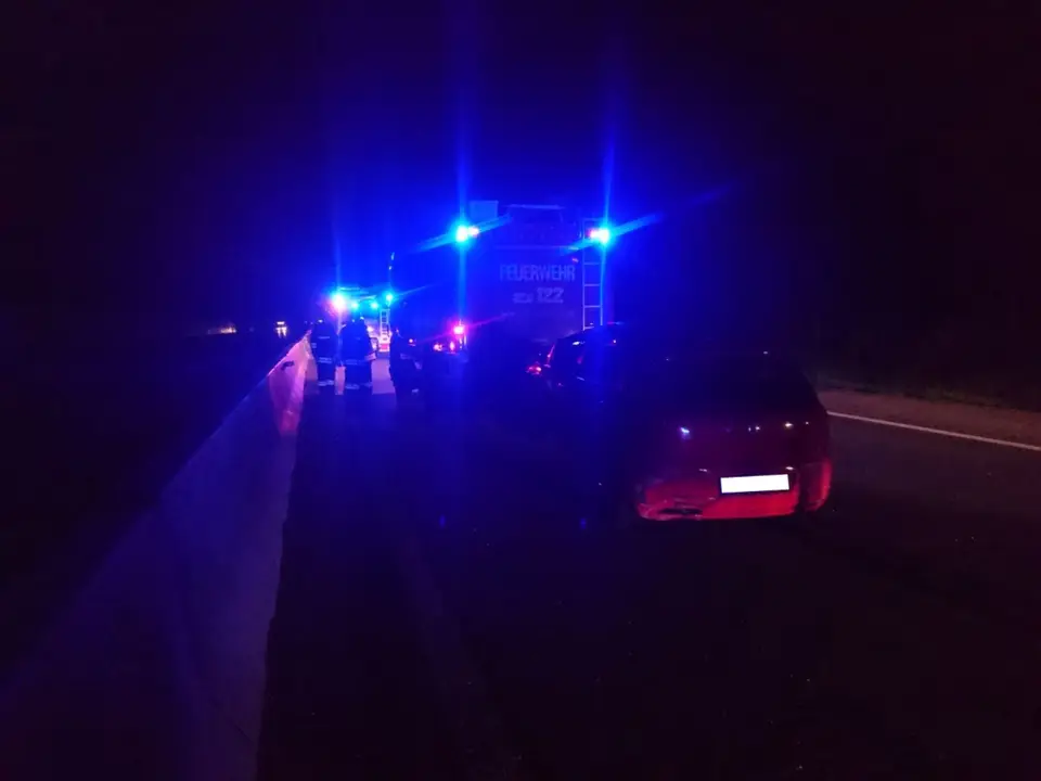 PKW-Überschlag auf A21 – Foto 5 von 7