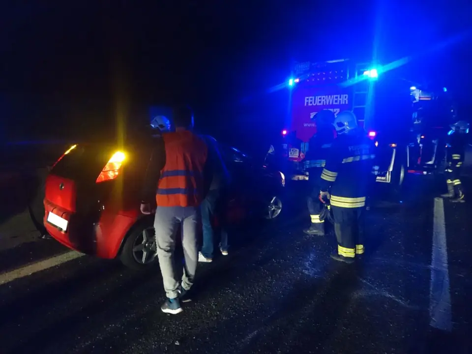 PKW-Überschlag auf A21 – Foto 6 von 7