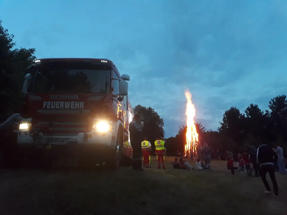 Sonnwendfeier – Foto 4 von 7