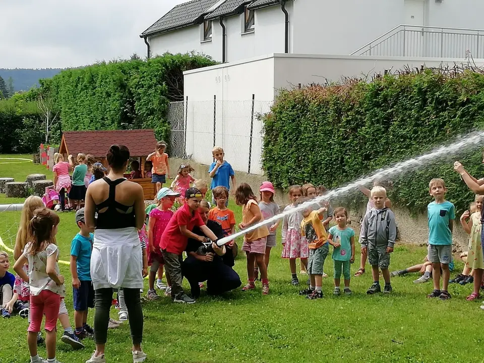 Besuch im Kindergarten – Foto 8 von 8