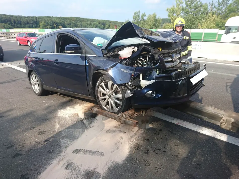Verkehrsunfall A21 – Foto 5 von 5