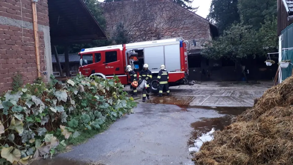 Drohender Wassereintritt in Reitstall – Foto 2 von 5
