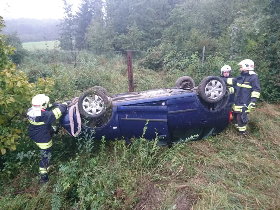 PKW-Überschlag – Foto 1 von 4