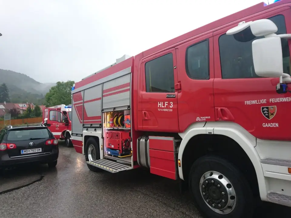 Einsatzserie nach heftigen Regenfällen – Foto 1 von 2