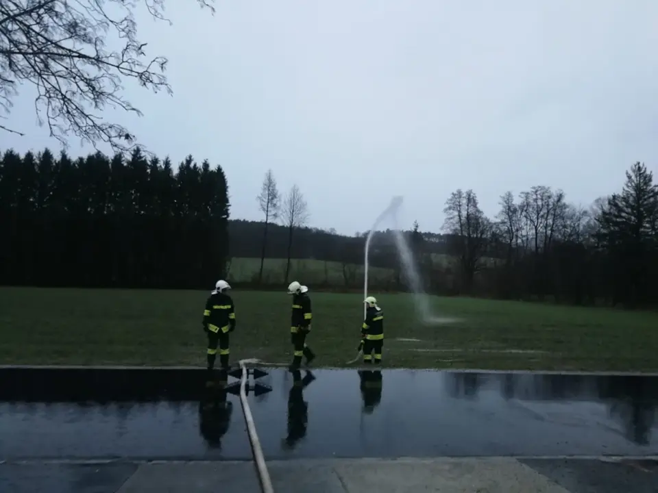 Auspumparbeiten – Foto 2 von 2