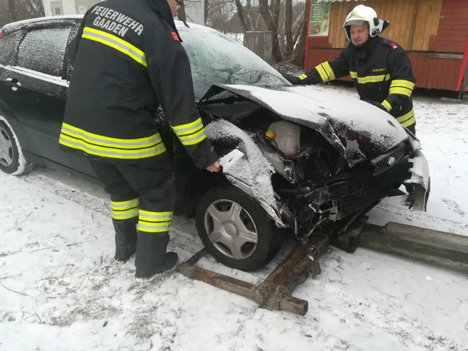 Fahrzeugbergung – Foto 3 von 3