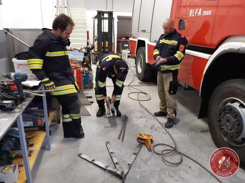 Übung Greifzug und Hebekissen – Foto 1 von 4