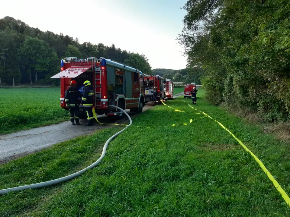 Übung bei Pipeline-Schieberstation – Foto 1 von 2