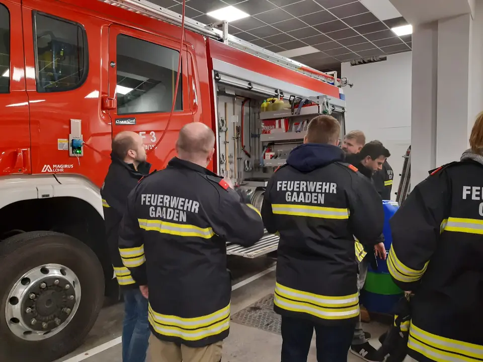 Fahrzeugschulung HLF3 – Foto 3 von 3