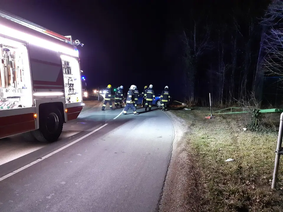 Schranken durchbohrt PKW – Lenker unverletzt – Foto 4 von 6