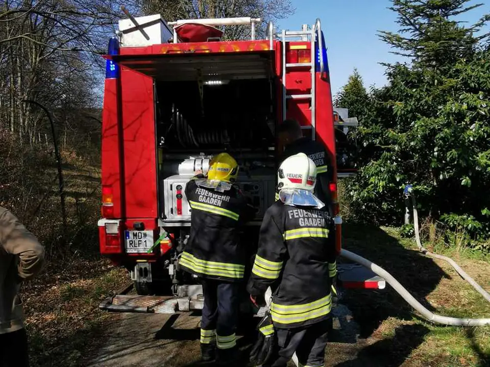 Gartenhütte in Vollbrand – Foto 8 von 12