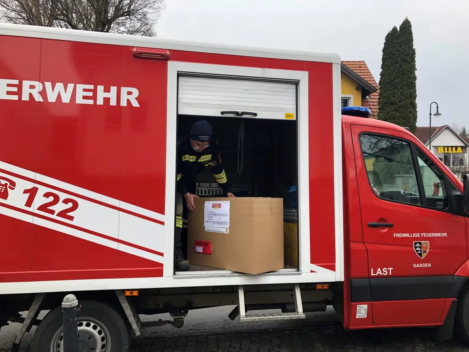 Vorbereitungen für Corona-Massentests – Foto 2 von 2
