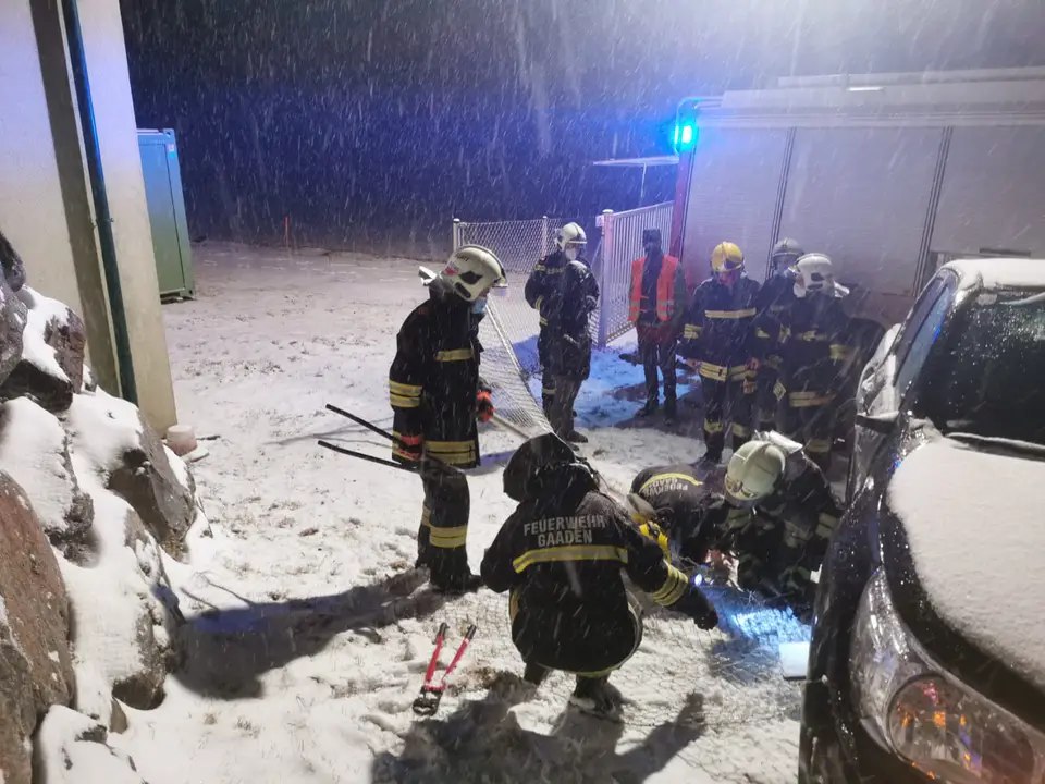 Winterliche Fahrzeugbergung – Foto 2 von 3