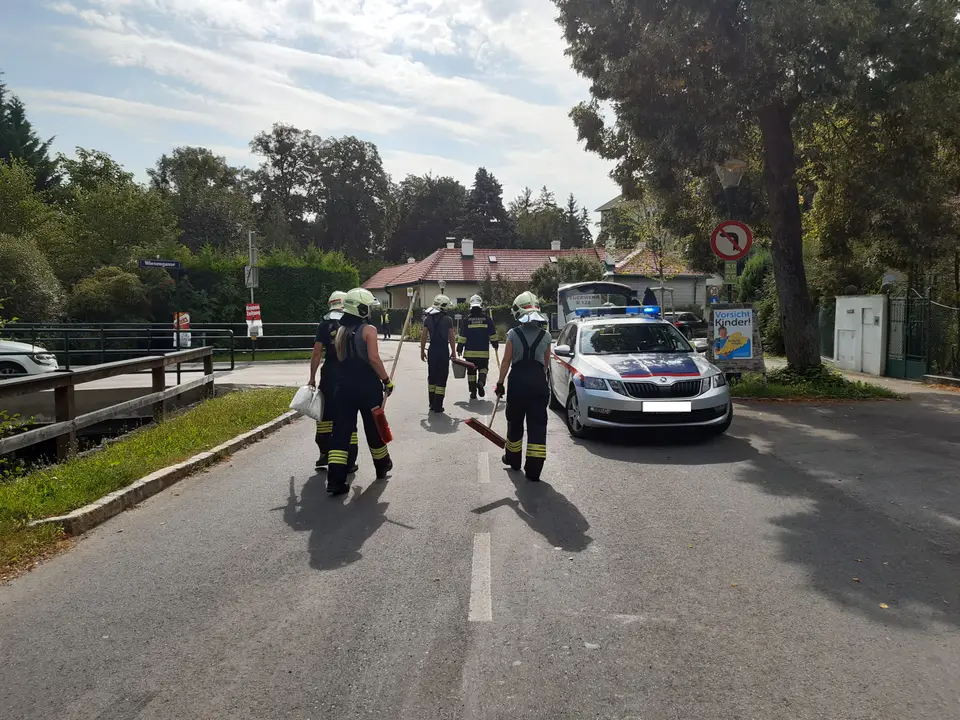 PKW gegen Motorrad – Foto 2 von 3