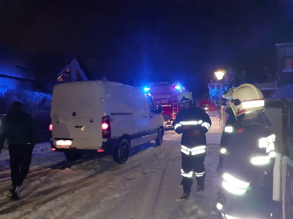 Mehrere Fahrzeugbergungen nach Schneefall – Foto 1 von 2