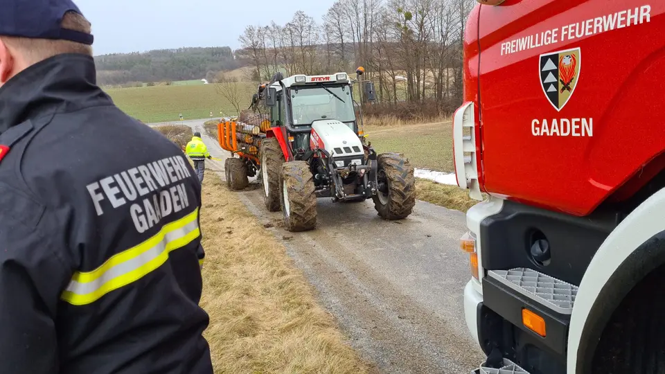 Traktor-Bergung – Foto 3 von 4