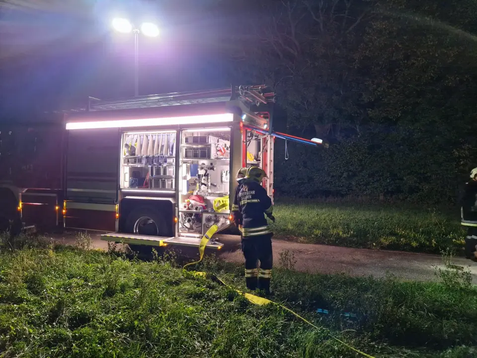 Übung bei Pipeline-Schieberstation – Foto 1 von 3
