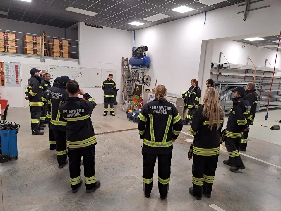 Übung Waldbrandausrüstung – Foto 1 von 7