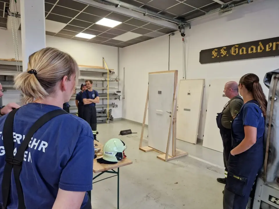 Übung Türöffnung – Foto 4 von 4