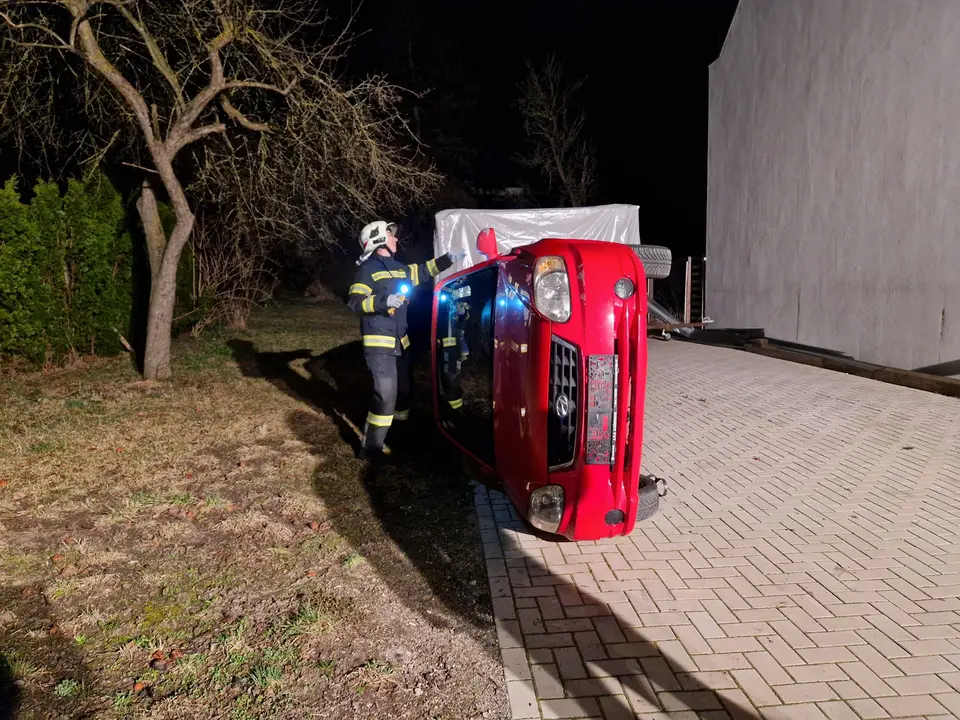 Übung „Menschenrettung aus Fahrzeugen“ – Foto 3 von 13