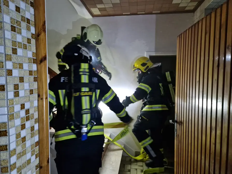 Einsatzübung Gebäudebrand – Foto 5 von 7