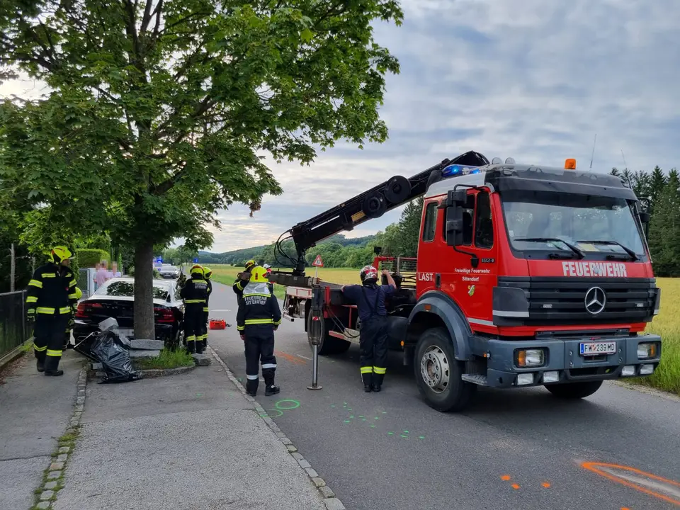 Verkehrsunfall mit drei PKW auf der Sittendorferstraße – Foto 6 von 6