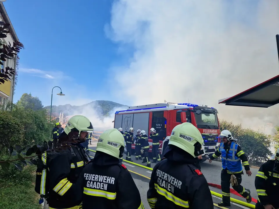 Großbrand in Sittendorf – Foto 1 von 9