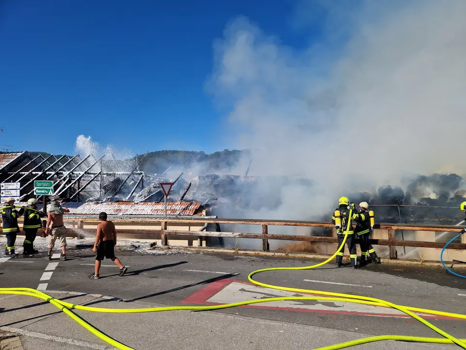 Großbrand in Sittendorf – Foto 4 von 9