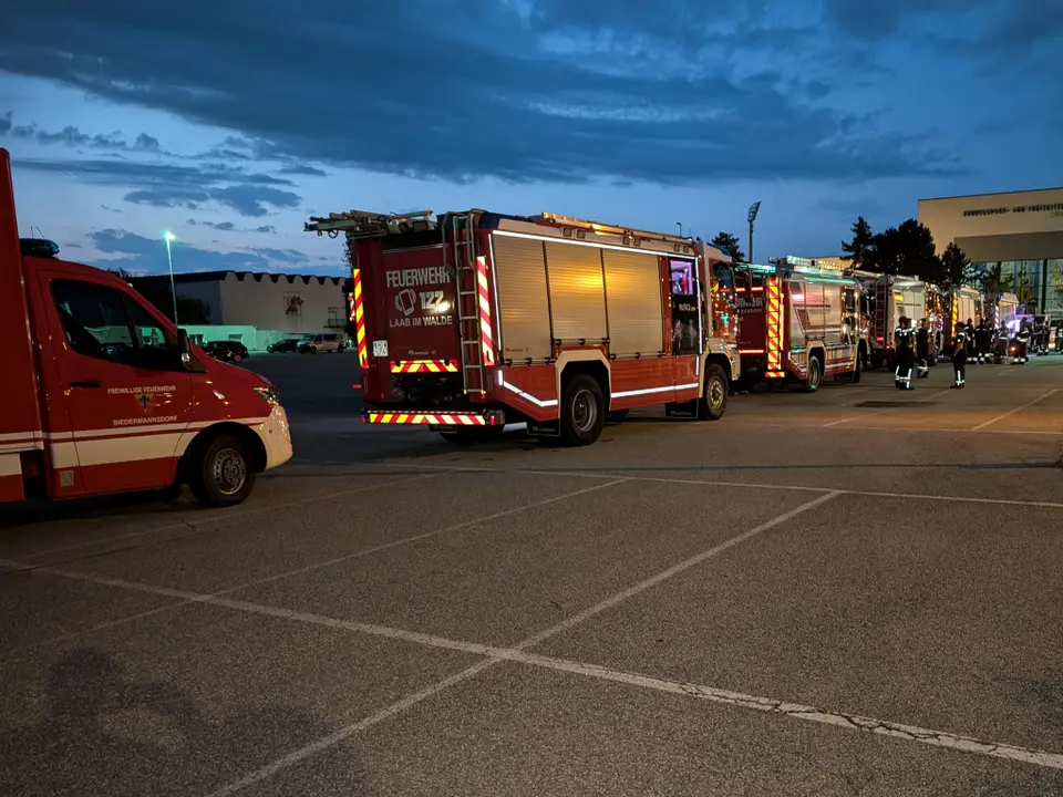 KHD-Einsatz beim Hochwasser in Tulln – Foto 1 von 8