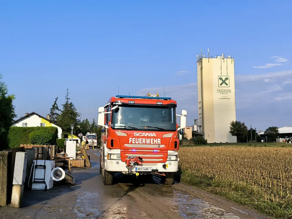 KHD-Einsatz beim Hochwasser in Tulln – Foto 5 von 8