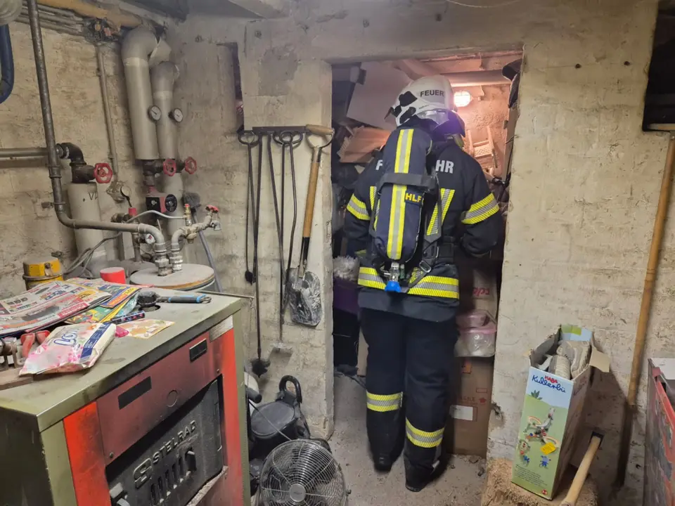Brand in Keller einer Wohnhausanlage – Foto 5 von 7
