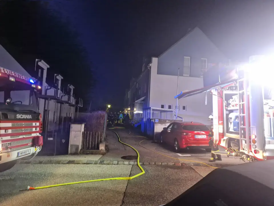 Brand in Keller einer Wohnhausanlage – Foto 1 von 7