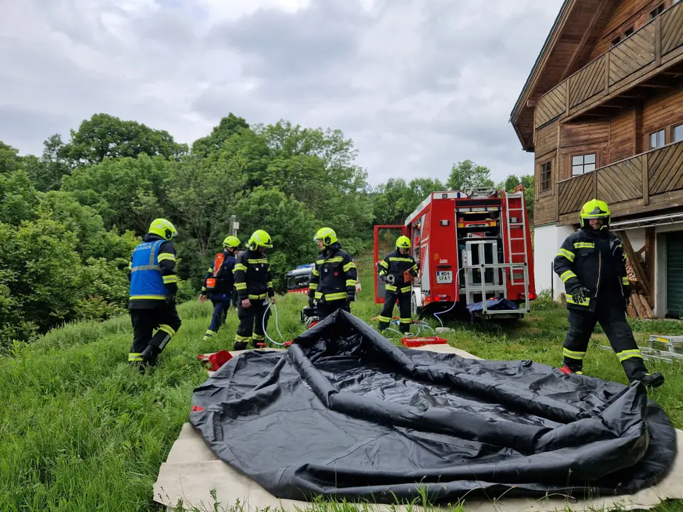 Waldbrandübung am Anninger – Foto 2 von 8