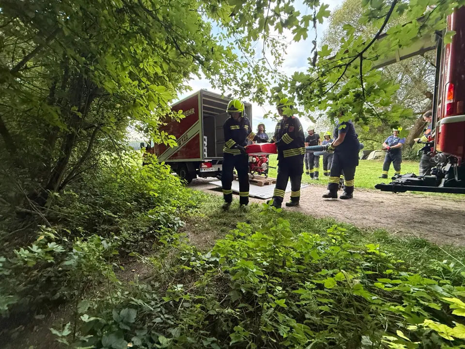Übung Pumpenbetrieb – Foto 1 von 4