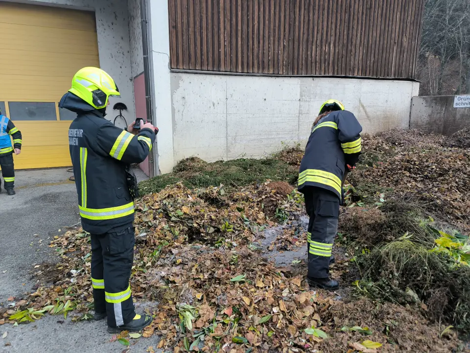Kleinbrand am Wirtschaftshof – Foto 1 von 3