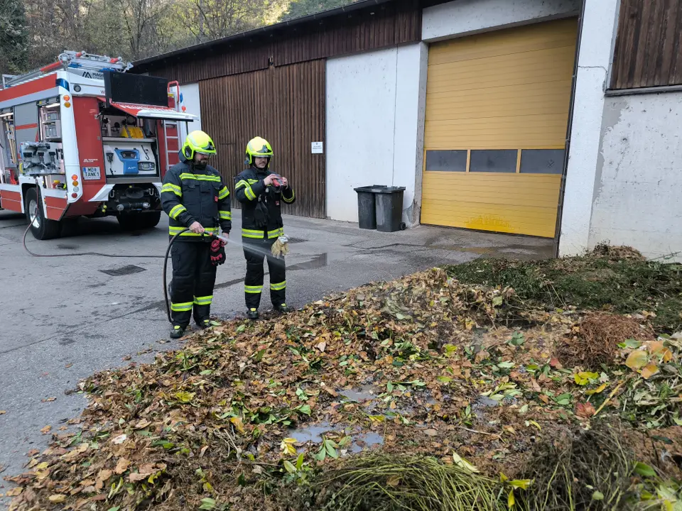 Kleinbrand am Wirtschaftshof – Foto 3 von 3