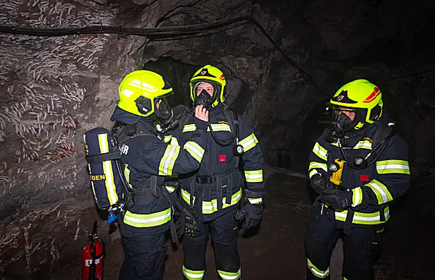 Brand in Seegrotte Hinterbrühl – Foto 8 von 8
