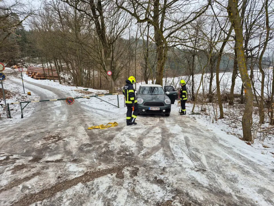 Fahrzeugbergung – Foto 3 von 4