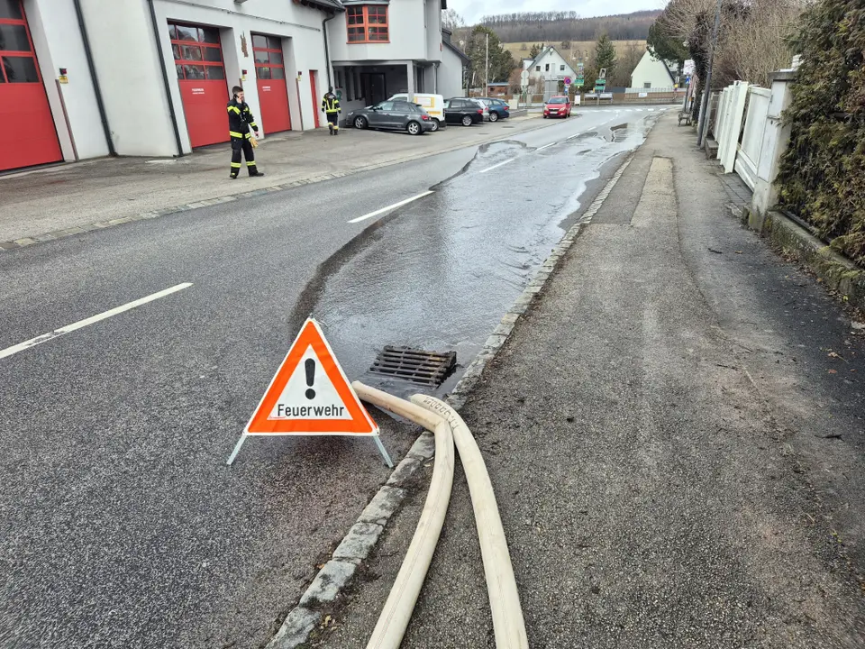 Keller unter Wasser – Foto 2 von 3